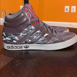 Adidas Top Court Hi Brown/Camo sz 13